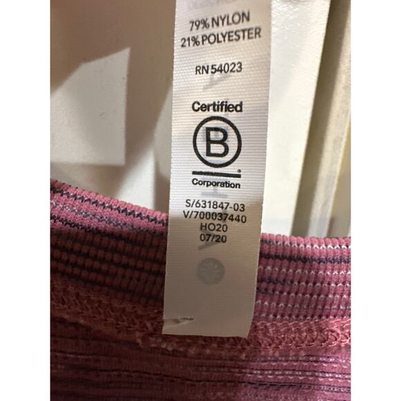 Athleta Momentum Spacedye Tee Eros Pink Size XL Activewear Sporty Workout Gym - Picture 8 of 8